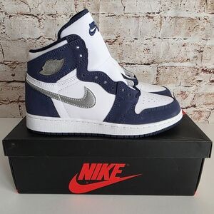 NWB Jordan 1 Retro High CO.JP Midnight Navy Sz 6Y